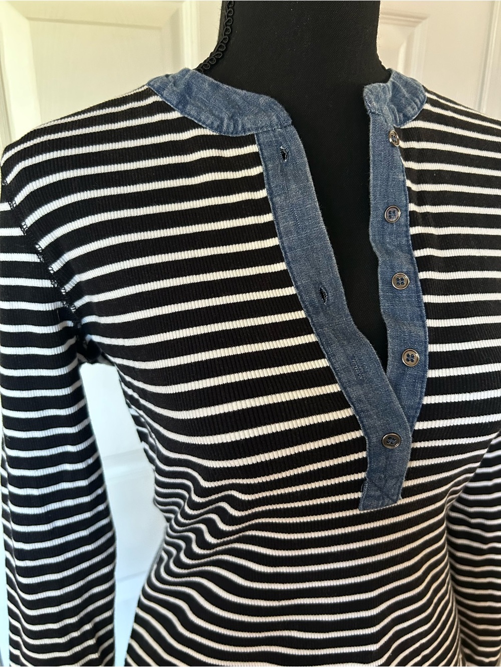 ee:some Fieldtrip Stripe Top Henley - Picture 5 of 10